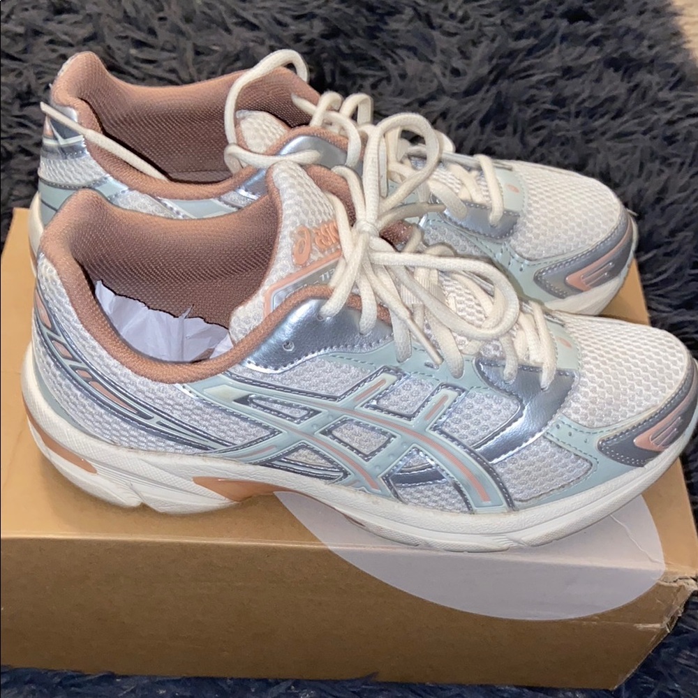 Asics White and Silver Athletic Shoes